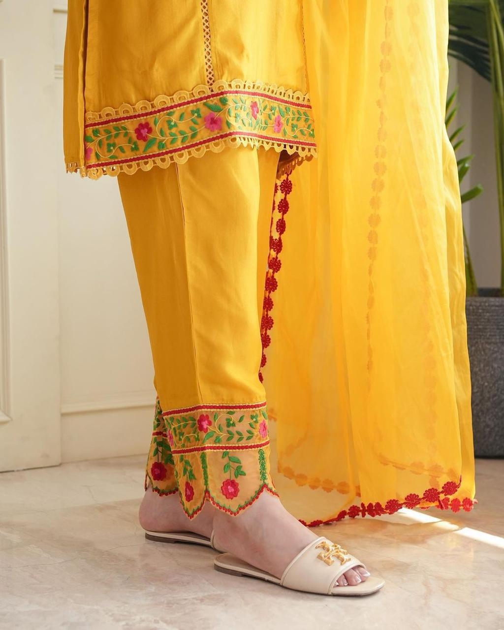 ๐ธ Handcrafted Elegance: Heavy Rayon Salab Ethnic Set with Dupatta ๐น๐น