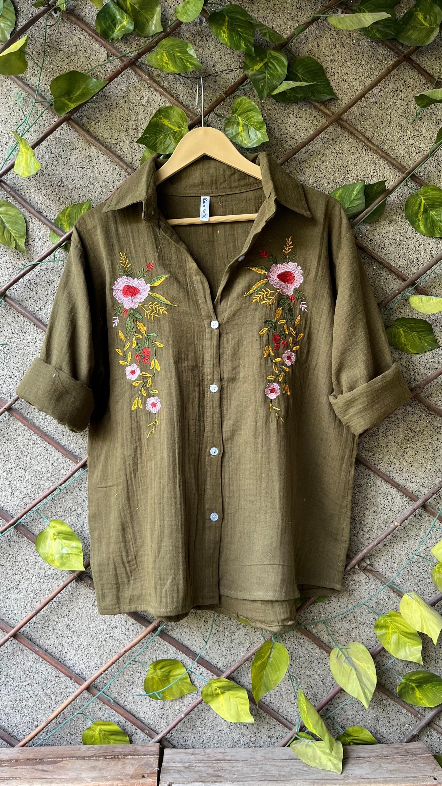 πΈ Breezy Floral Mulmul Cotton Shirts β Soft, Stylish & Free Size πΏ
