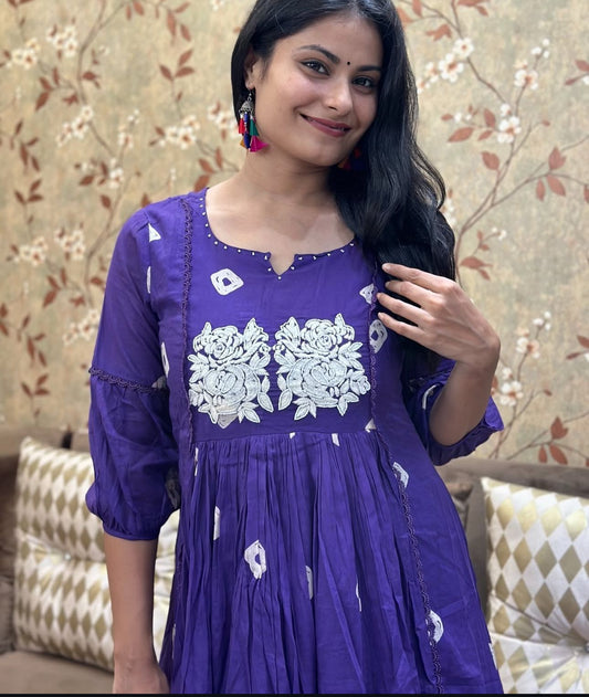 Bandhej Discharge Print Cotton Kurta Pant Set – Elegant & Comfortable