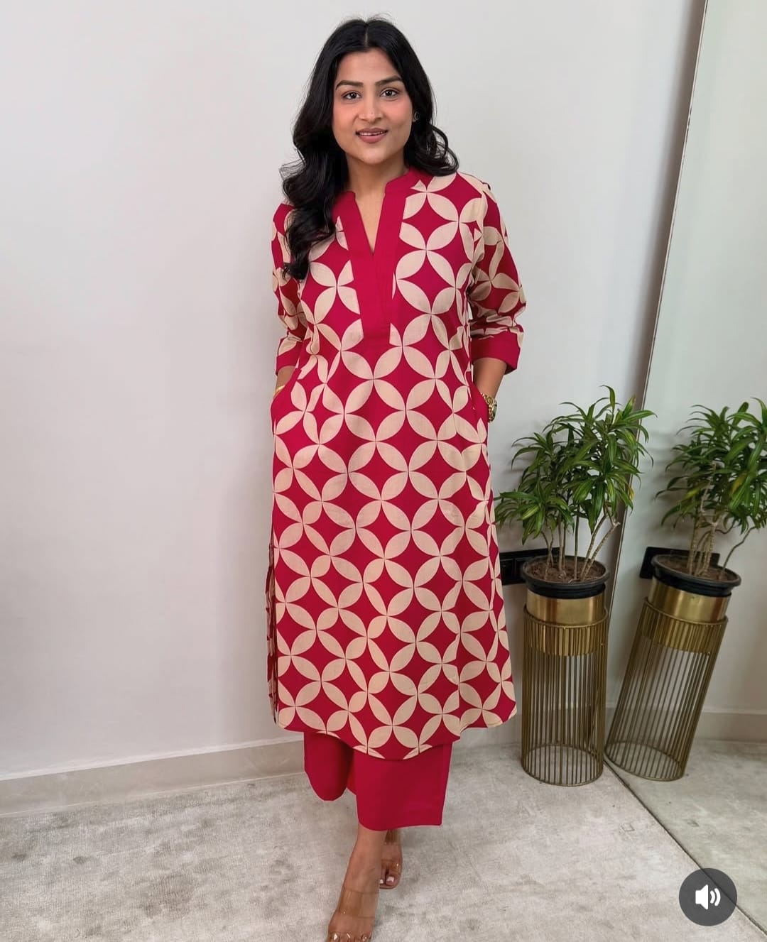 💜✨ NEW LAUNCH – Elegant Floral Cotton Kurta Pant Set ✨💜