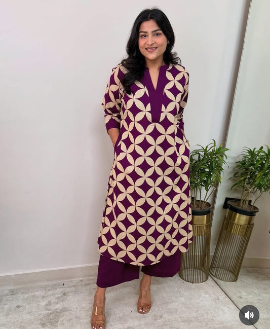 💜✨ NEW LAUNCH – Elegant Floral Cotton Kurta Pant Set ✨💜
