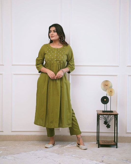 🌟 New Arrival: Elegant Office Wear Kurti Pant Set 🌟