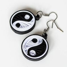 Handmade Paper Quilled Yin Yang Dangle Drop Earrings Black and White