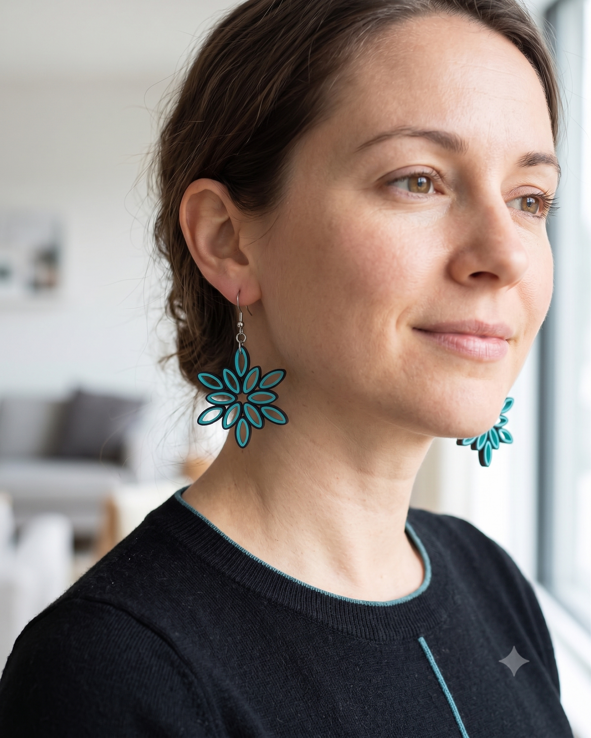 Tannvi's Collections Handmade Paper Quilled Snowflake Starburst Dangle Earrings - Cyan Teal & Black