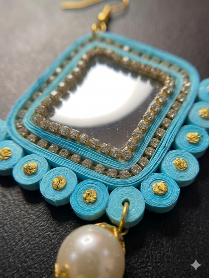 Turquoise-Blue-Detail.png