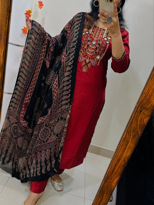 Pure Fine Cotton Embroidered Kurti Set with Dupatta