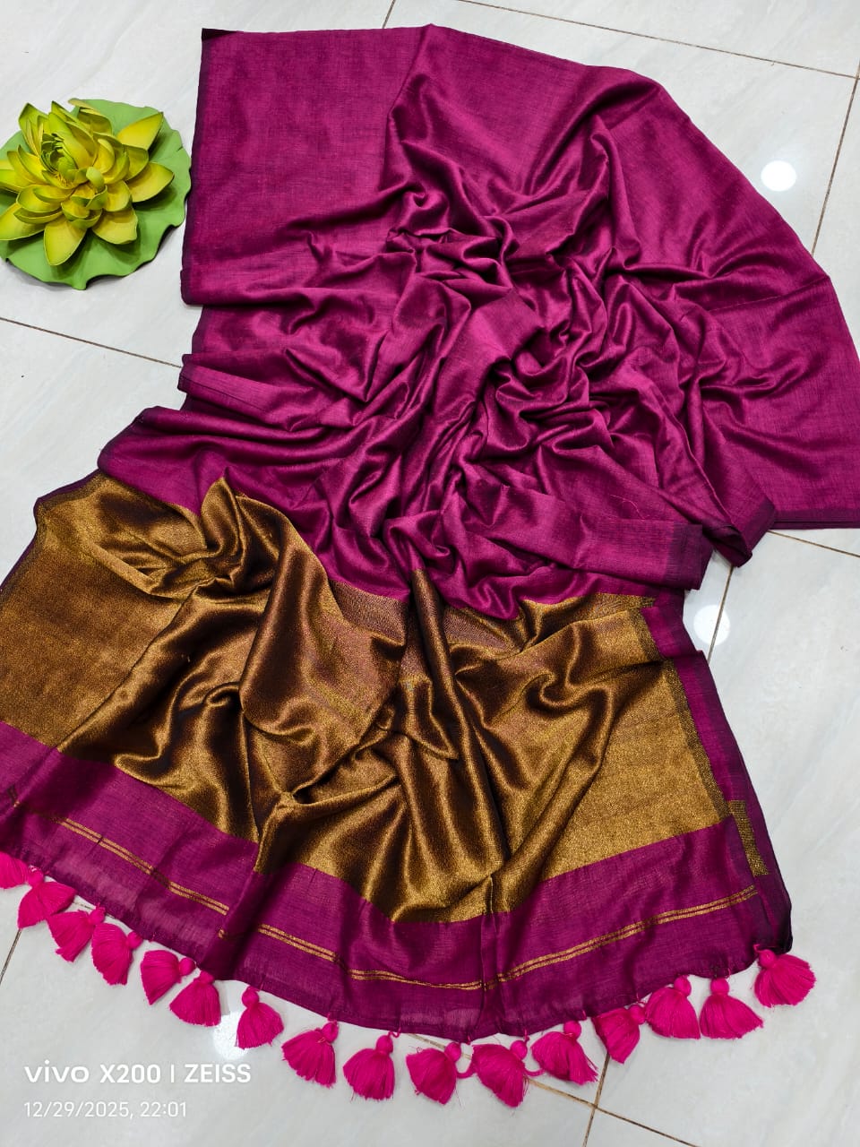 Rani Pink Pure Khadi Cotton Handloom Saree with Zari Pallu