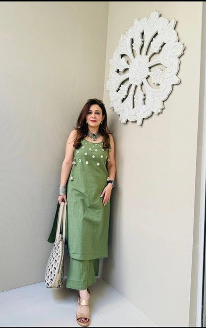 Modern Speggitti Set – Traditional Charm with a Contemporary Twist
